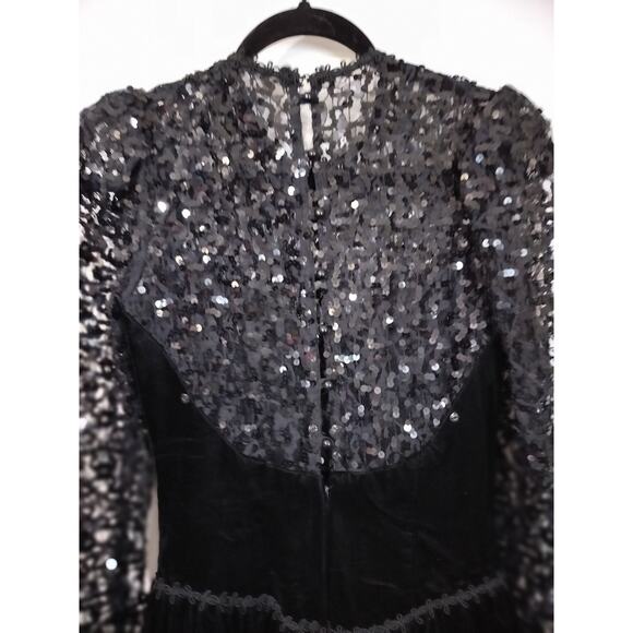 3791) Vintage Jessica McClintock Black Velvet with Lace Decolletage Dress Size 6 - Picture 8 of 12